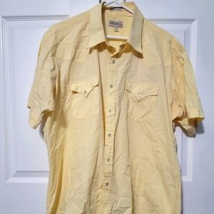 Sheplers 17.5" yellow short sleeved shirt